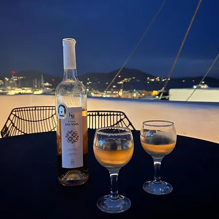 Octopus House 펜션 Páros